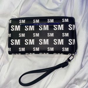 White and black Steve Madden Wallet